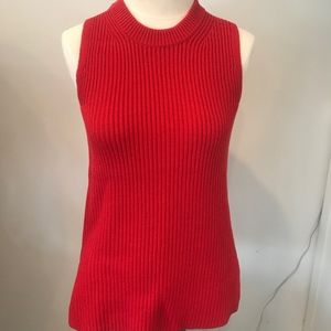 Sleeveless tunic sweater